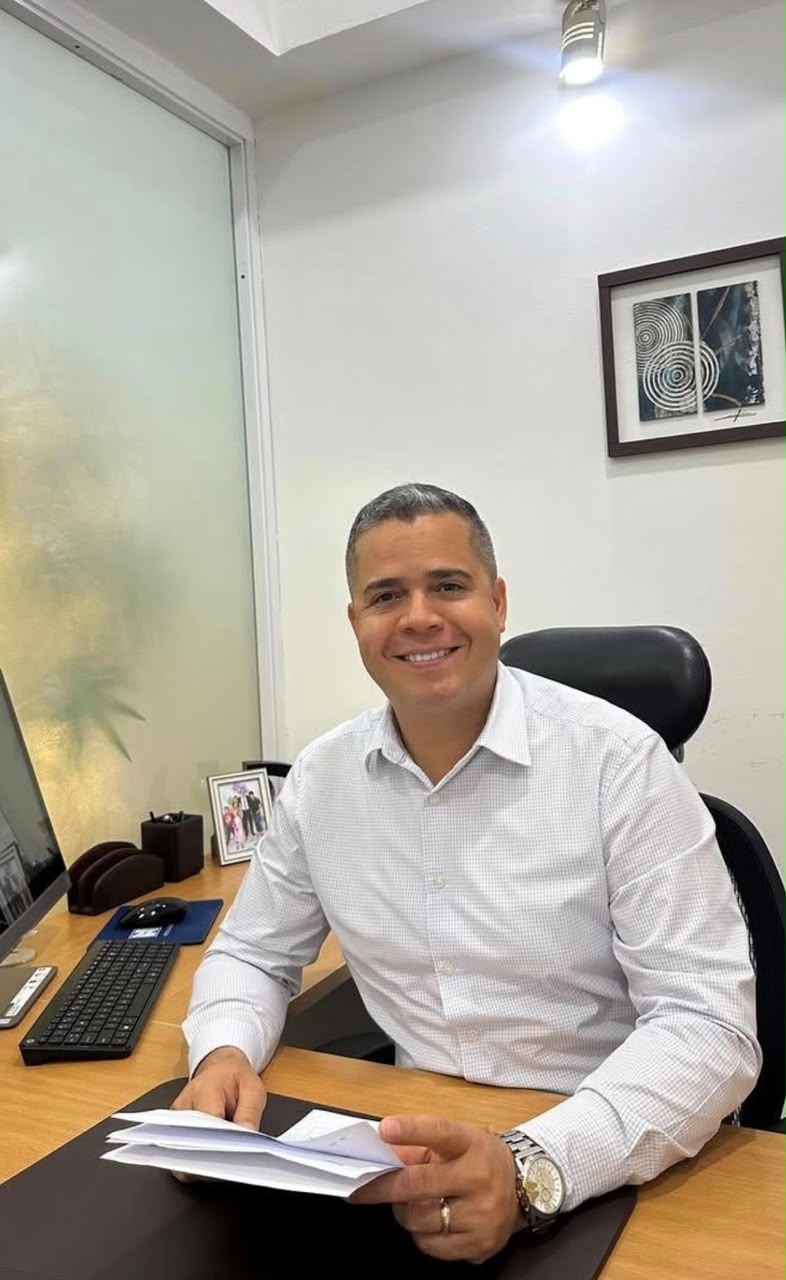 Mr Luc - Responsable de la logistique